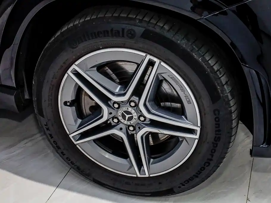 Mercedes-Benz GLE (Import) — миниатюра 32