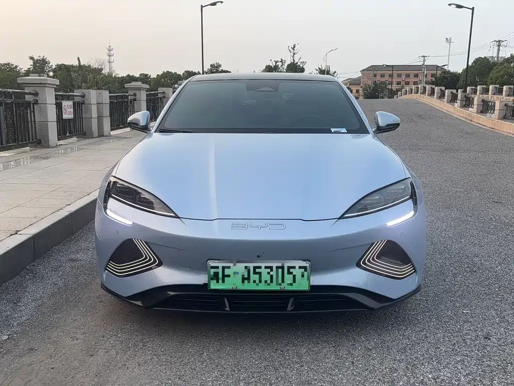 BYD Seal 2022 700km