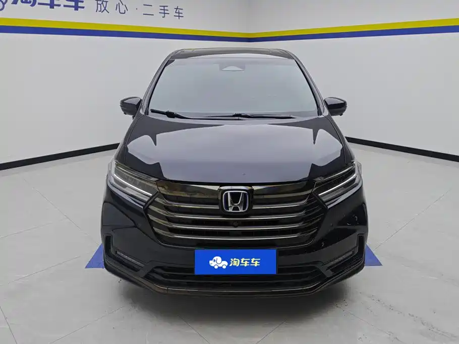 Honda Odyssey 2.0L e:HEV Sharp Shine Enjoy Edition, фото 2
