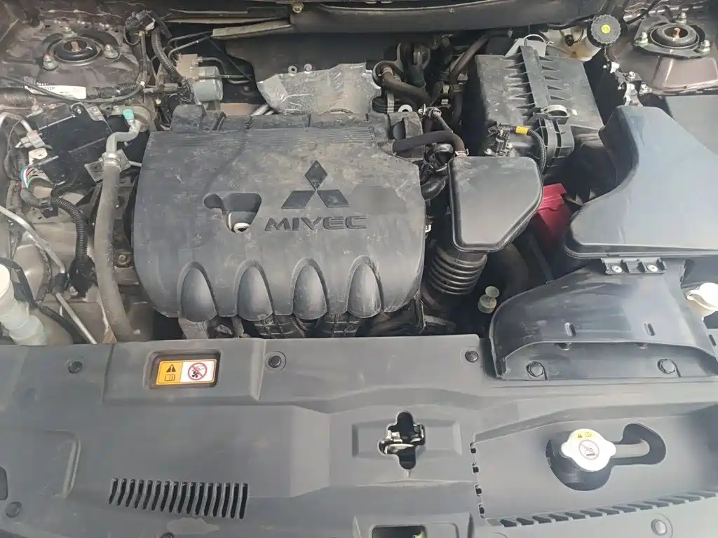 Mitsubishi Outlander — миниатюра 21