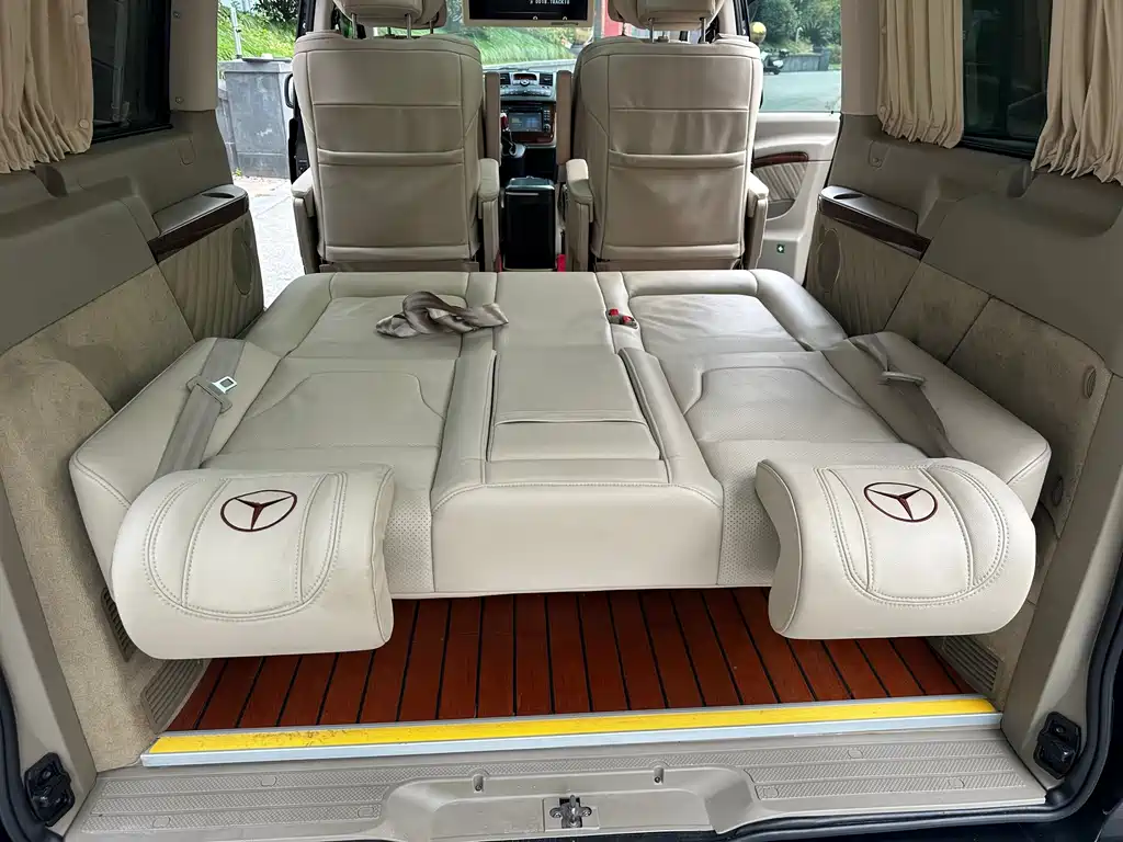 Mercedes-Benz Viano — миниатюра 43