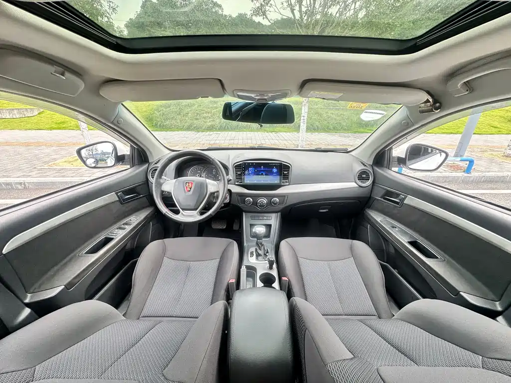Roewe 350 1.5L Auto Luxury Sunroof Edition, фото 39