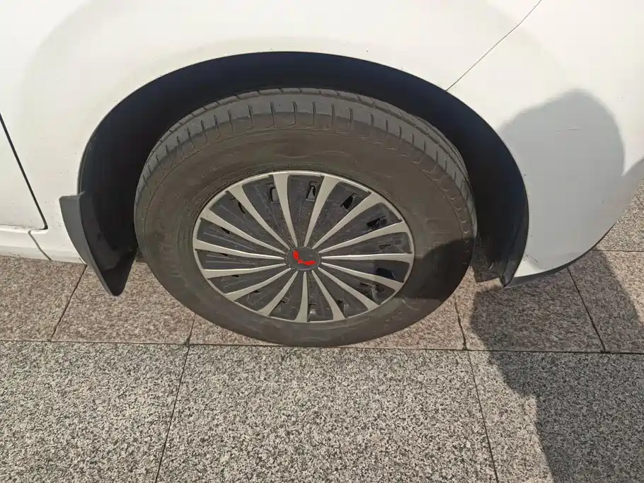Wuling Hongguang EV — миниатюра 6