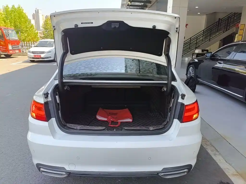 Geely Emgrand GL — миниатюра 19