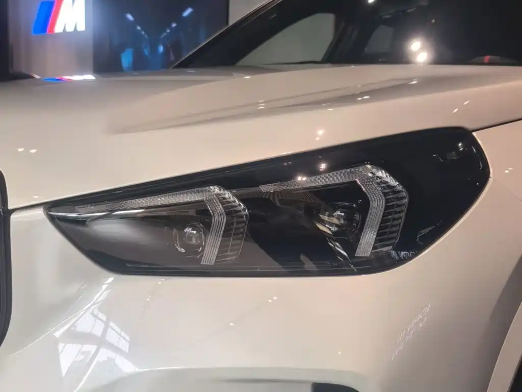 BMW X1 M35Li — миниатюра 3
