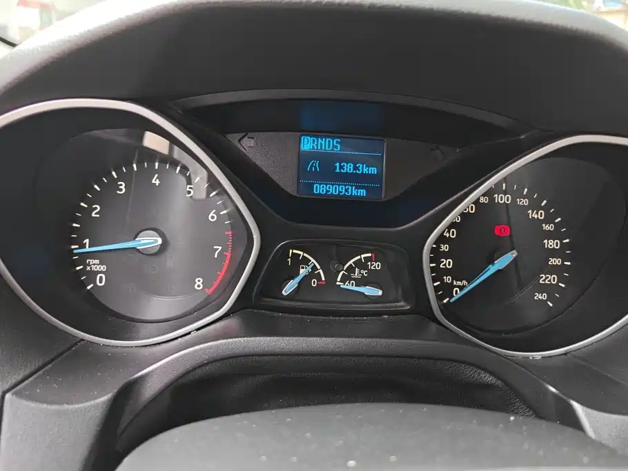 Ford Focus — миниатюра 14
