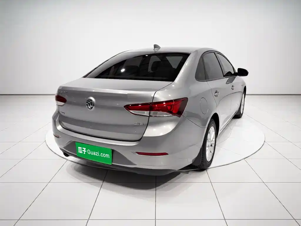 Buick Excelle — миниатюра 6