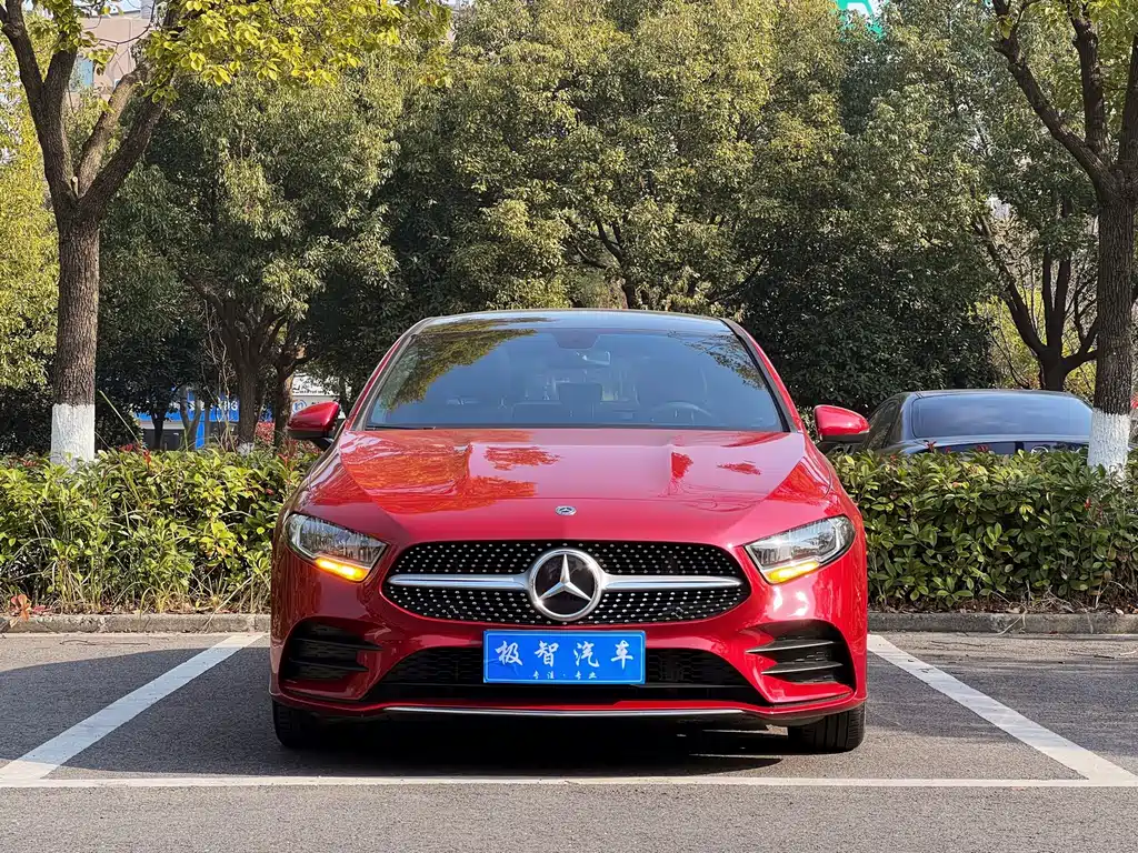 Mercedes-Benz A-Class — миниатюра 2