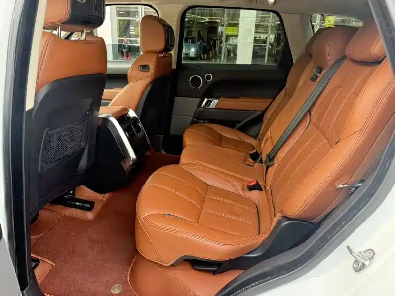 Land Rover Sport — миниатюра 9