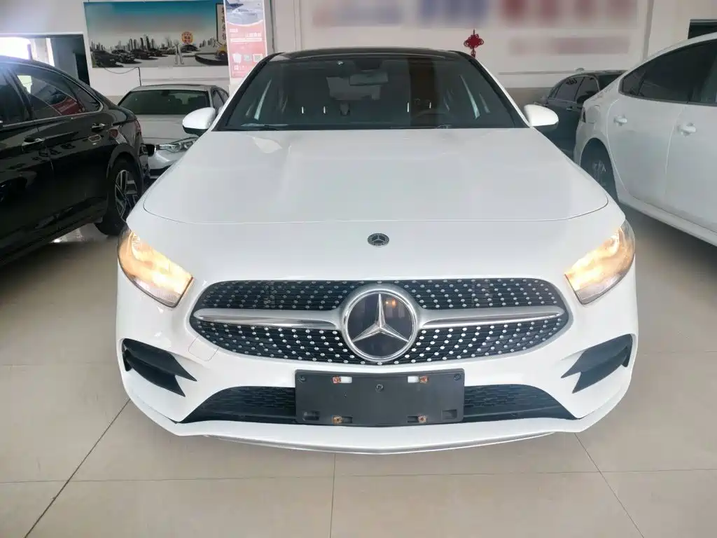 Mercedes-Benz A-Class — миниатюра 3