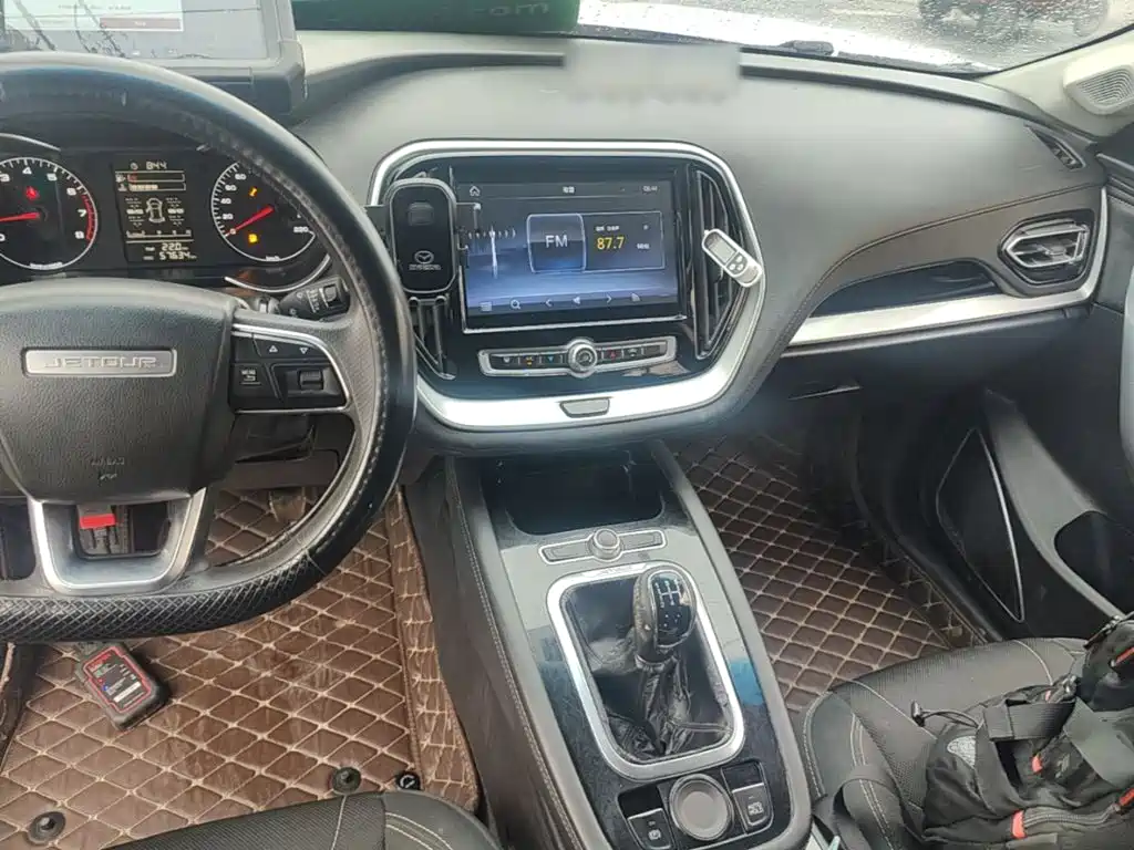 Jetour X70 — миниатюра 10