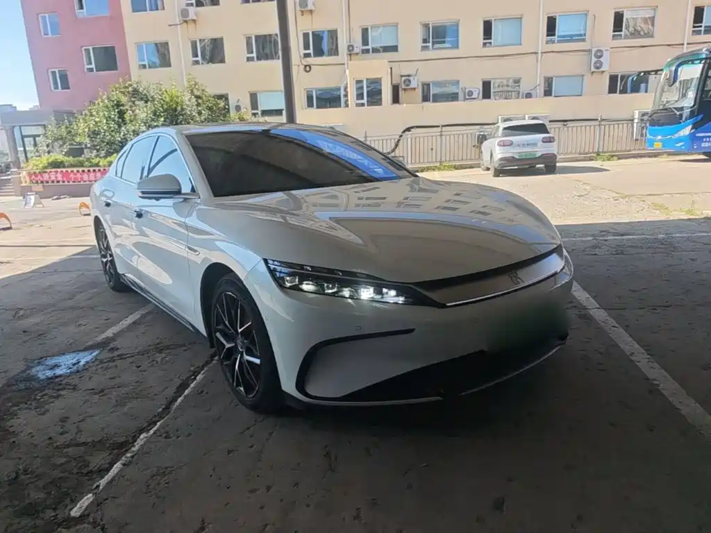 BYD Han — миниатюра 4