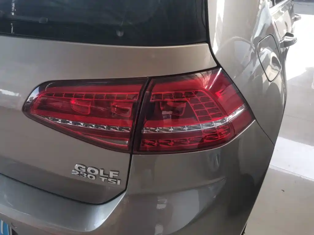 Volkswagen Golf — миниатюра 8