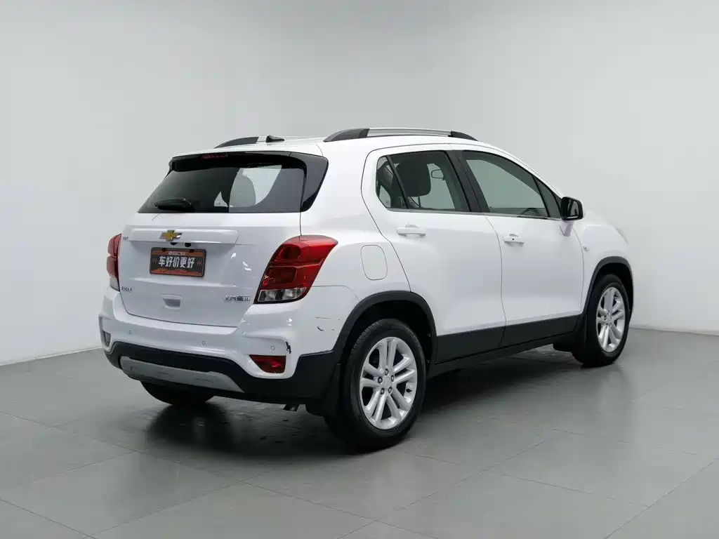Chevrolet Trax — миниатюра 2