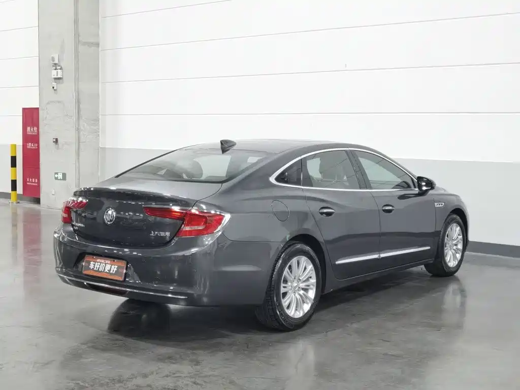 Buick LaCrosse — миниатюра 2