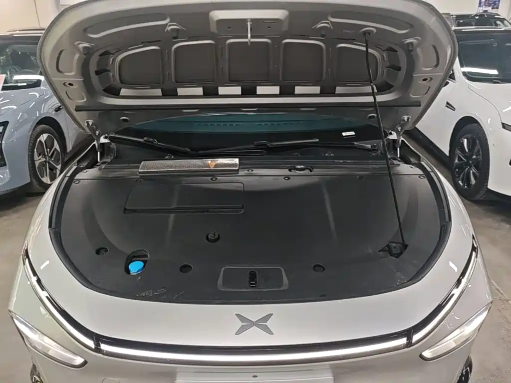 XPeng P7+ — миниатюра 20
