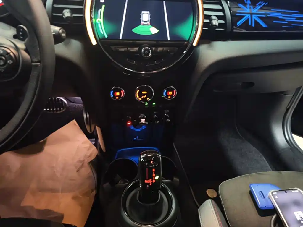 MINI Mini — миниатюра 14