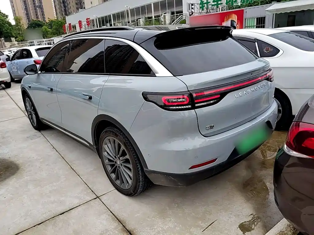 Leapmotor Leapmotor C11 — миниатюра 5