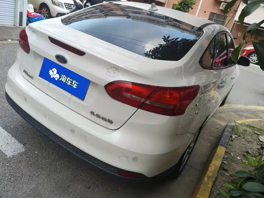 Ford Focus — миниатюра 3