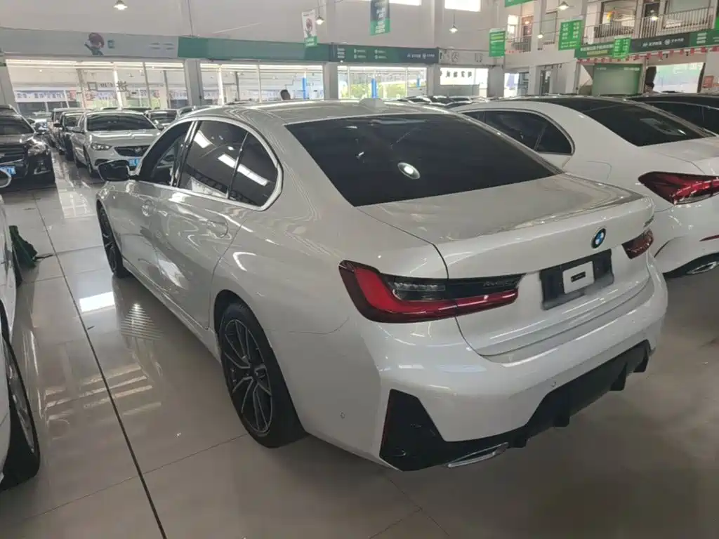 BMW 3 Series — миниатюра 5