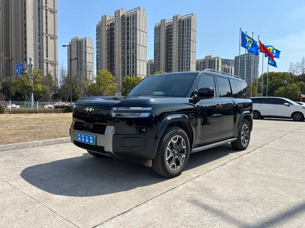 Fang Cheng Bao 钛7 2025