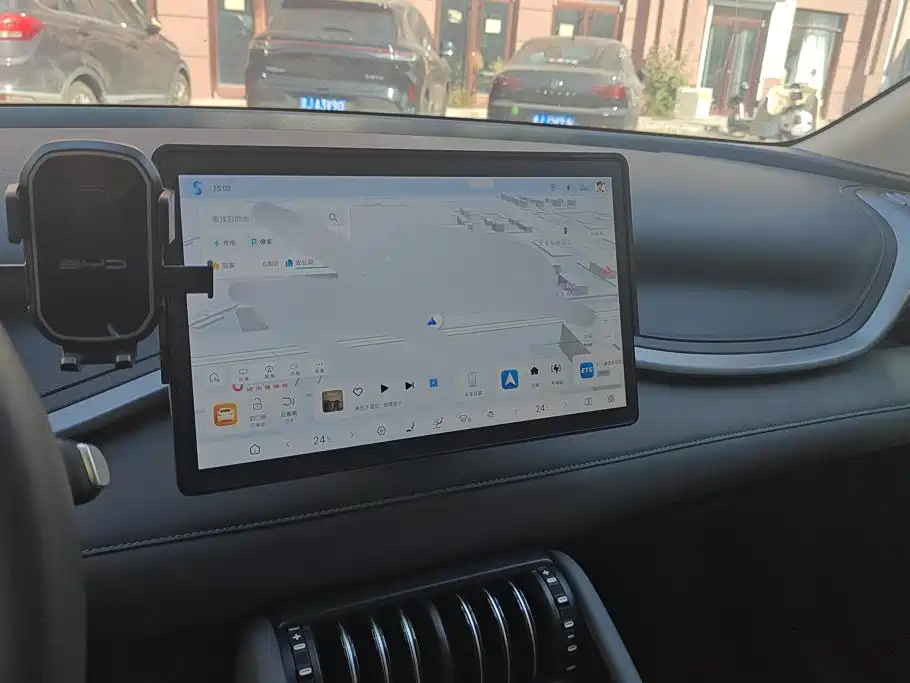 BYD Yuan Plus — миниатюра 13