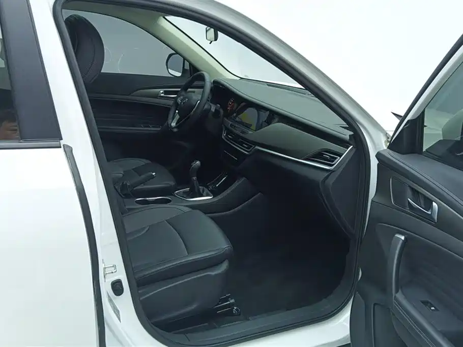 Changan CS35PLUS CS35 PLUS 2022 1.6L MT Luxury