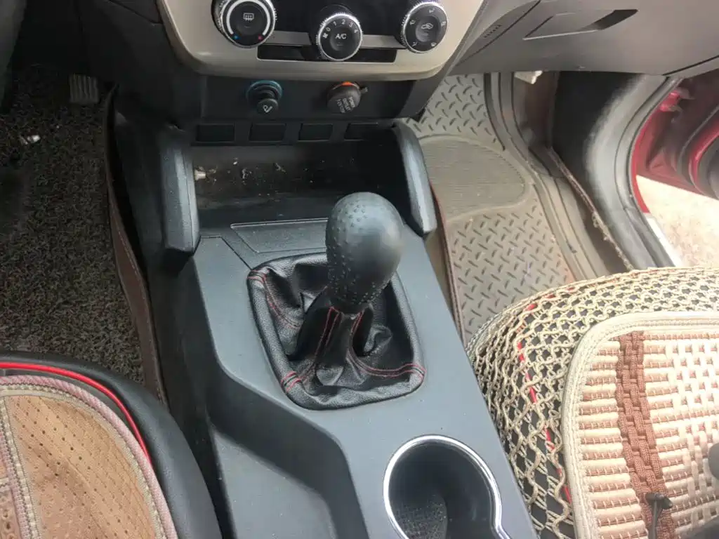 Geely GX7 — миниатюра 14