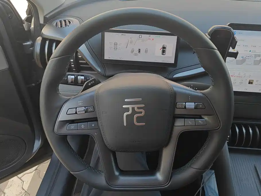 BYD Yuan Plus — миниатюра 15