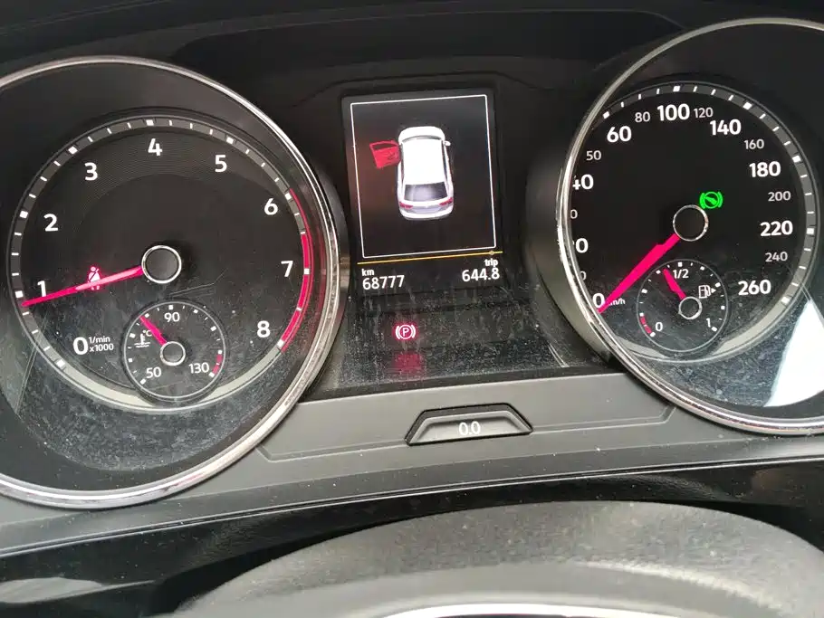 Volkswagen Tiguan L — миниатюра 14