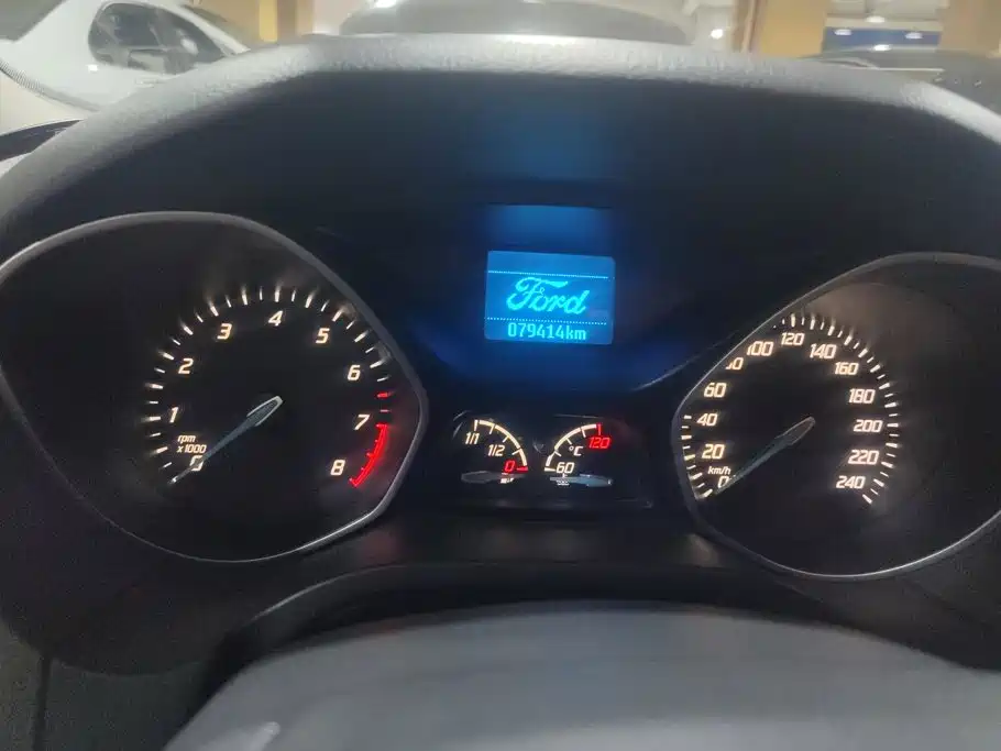 Ford Focus — миниатюра 14