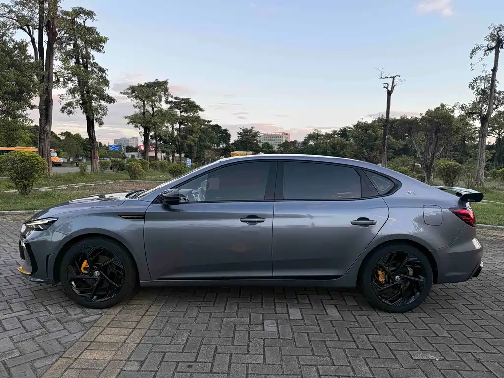MG MG6 — миниатюра 20