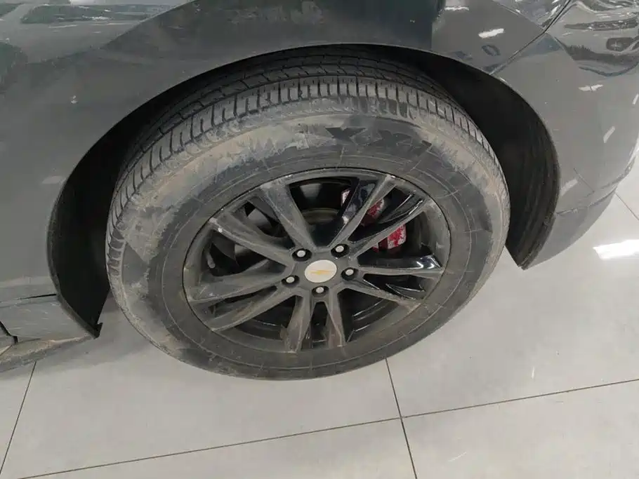 Chevrolet Equinox — миниатюра 6