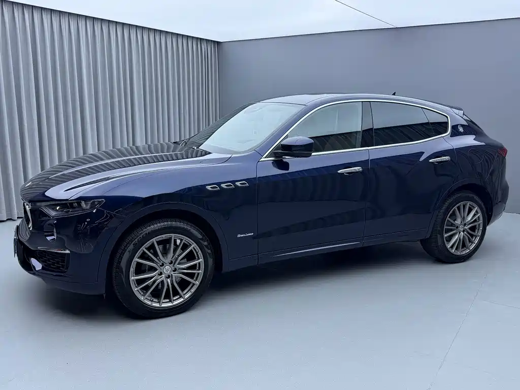 Maserati Levante — миниатюра 3