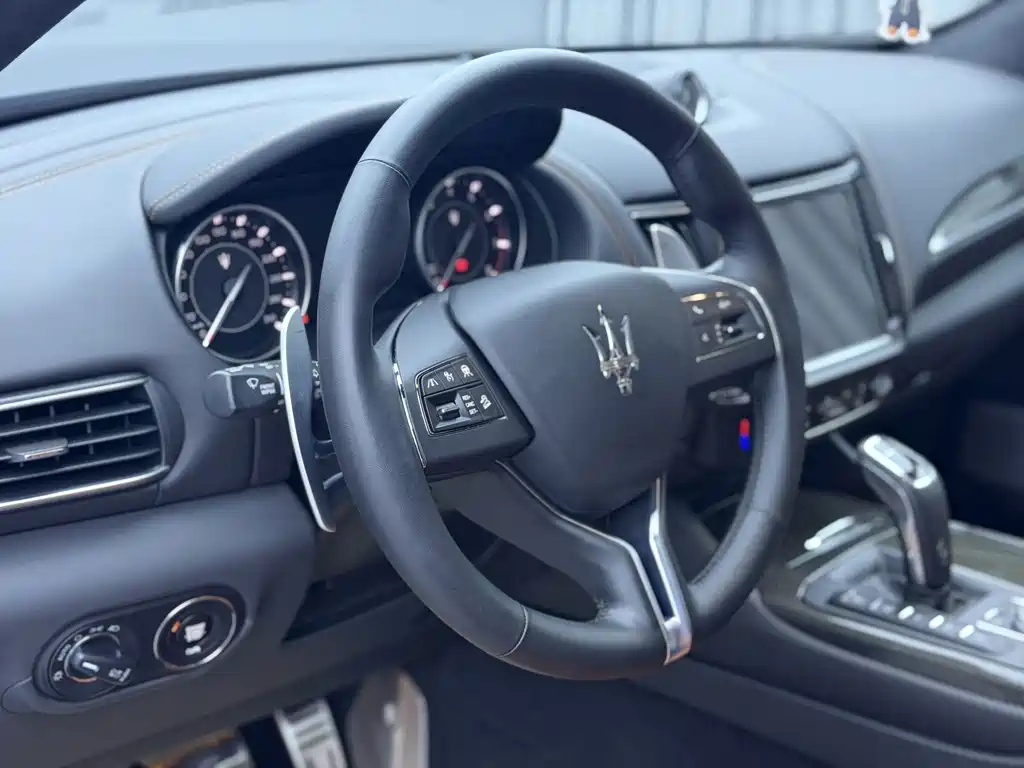 Maserati Levante — миниатюра 17