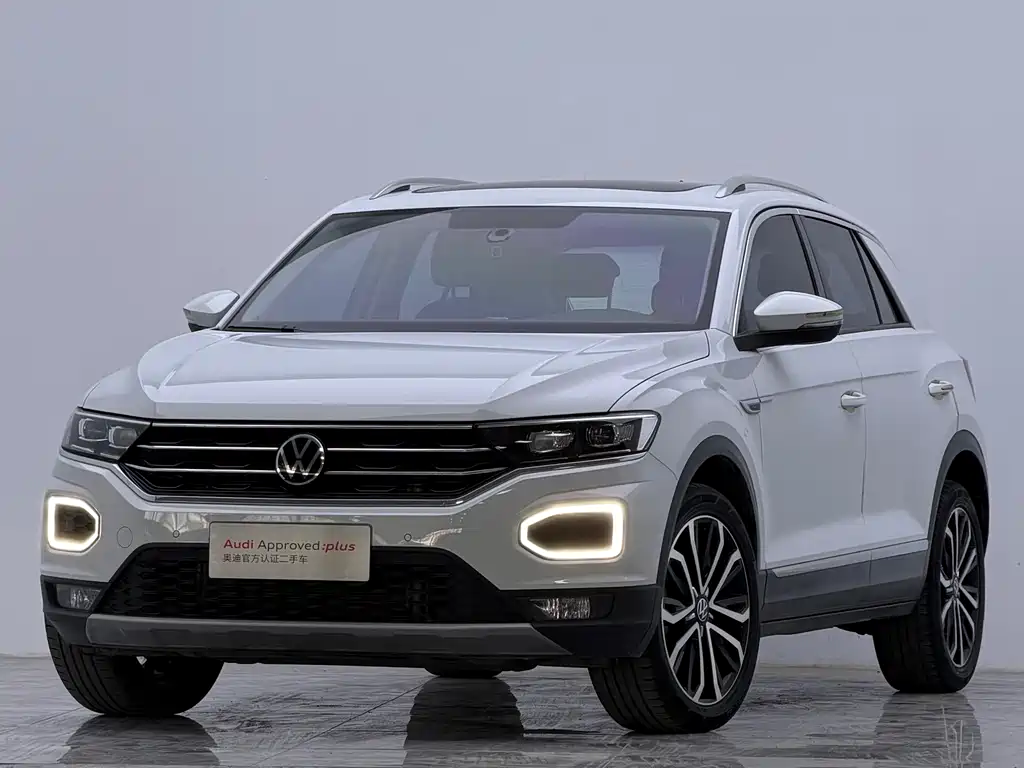 Volkswagen T-Roc — миниатюра 2