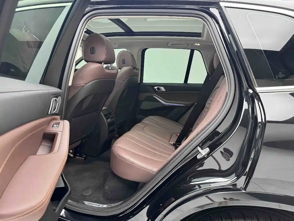 BMW X5 2020 xDrive40i M Sport