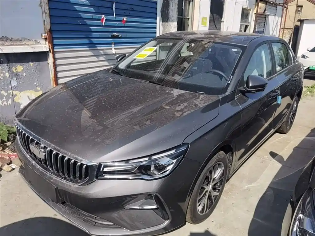 Geely Emgrand 2026