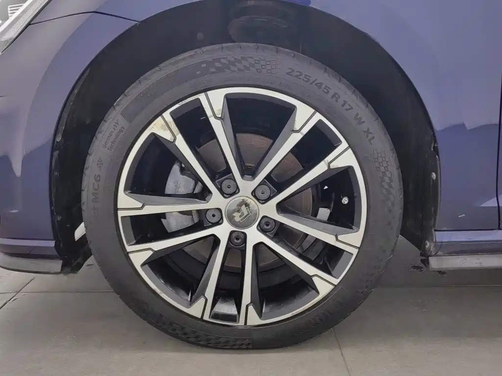 Volkswagen Golf — миниатюра 17