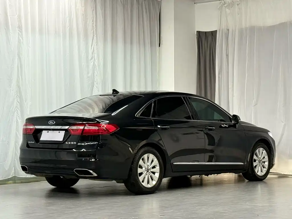 Ford Taurus 2016 EcoBoost 180 Luxury