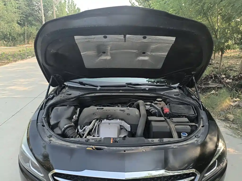Buick LaCrosse — миниатюра 20