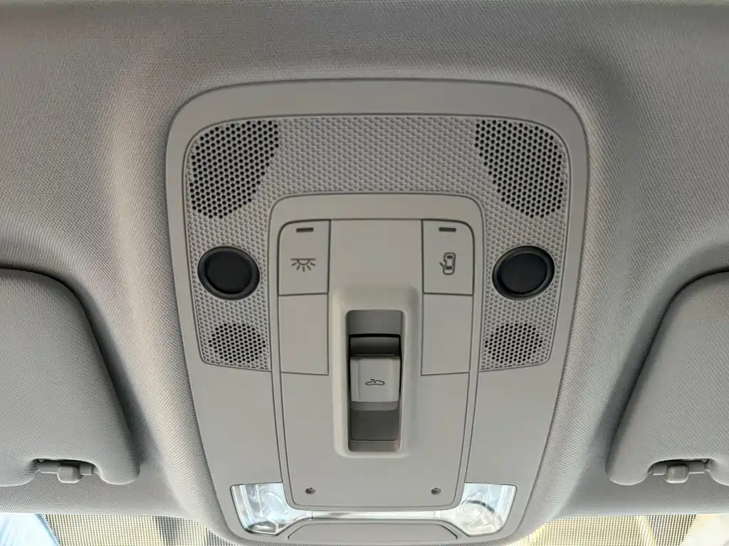 Audi Q2L — миниатюра 18