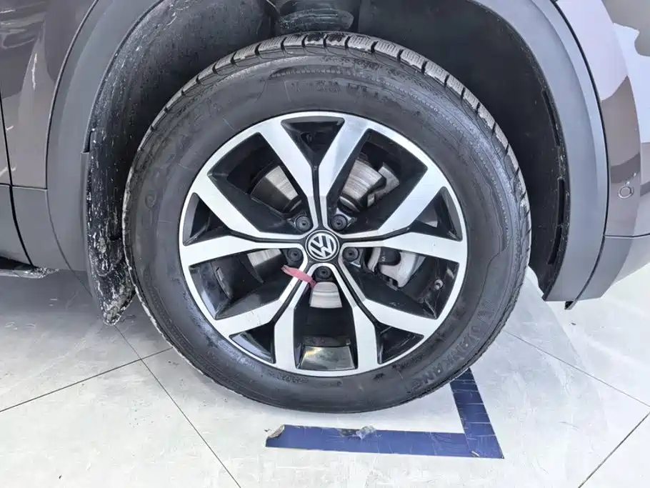 Volkswagen Teramont — миниатюра 6