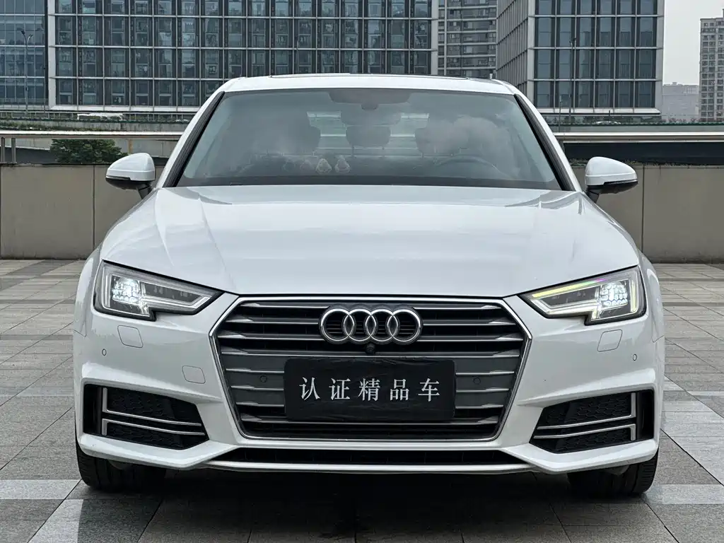 Audi A4L 2018 30 40 TFSI Fashion
