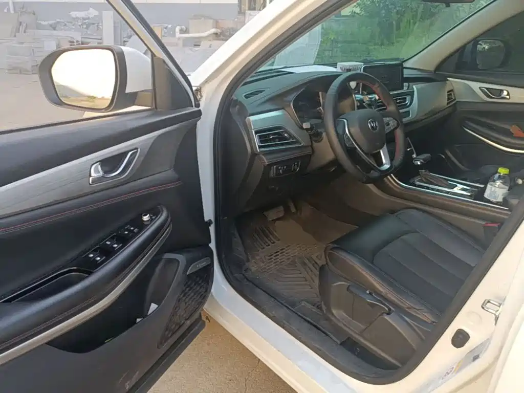 Changan CS75 — миниатюра 16