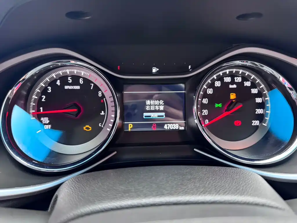 Chevrolet Volando — миниатюра 8