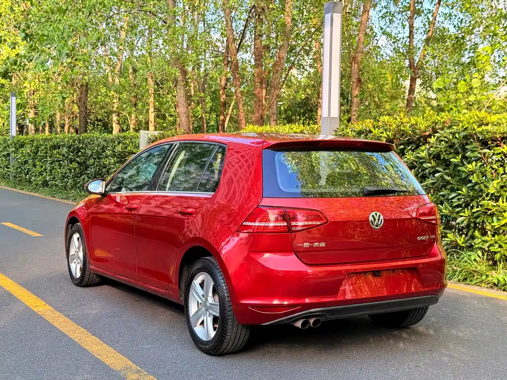 Volkswagen Golf — миниатюра 3