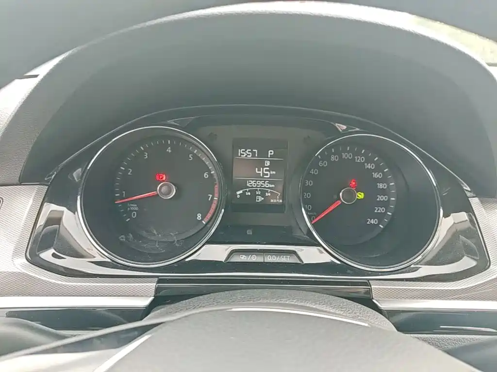 Volkswagen Bora — миниатюра 12