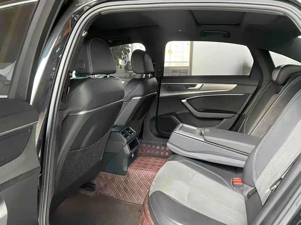Audi A6L — миниатюра 9