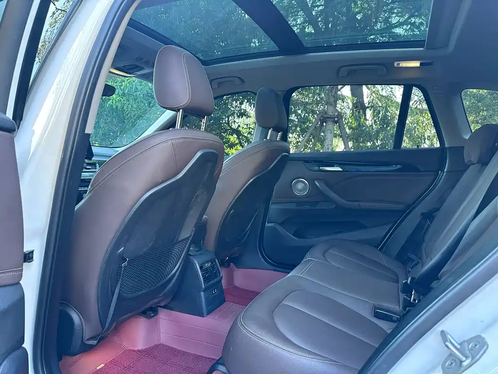 BMW X1 — миниатюра 4